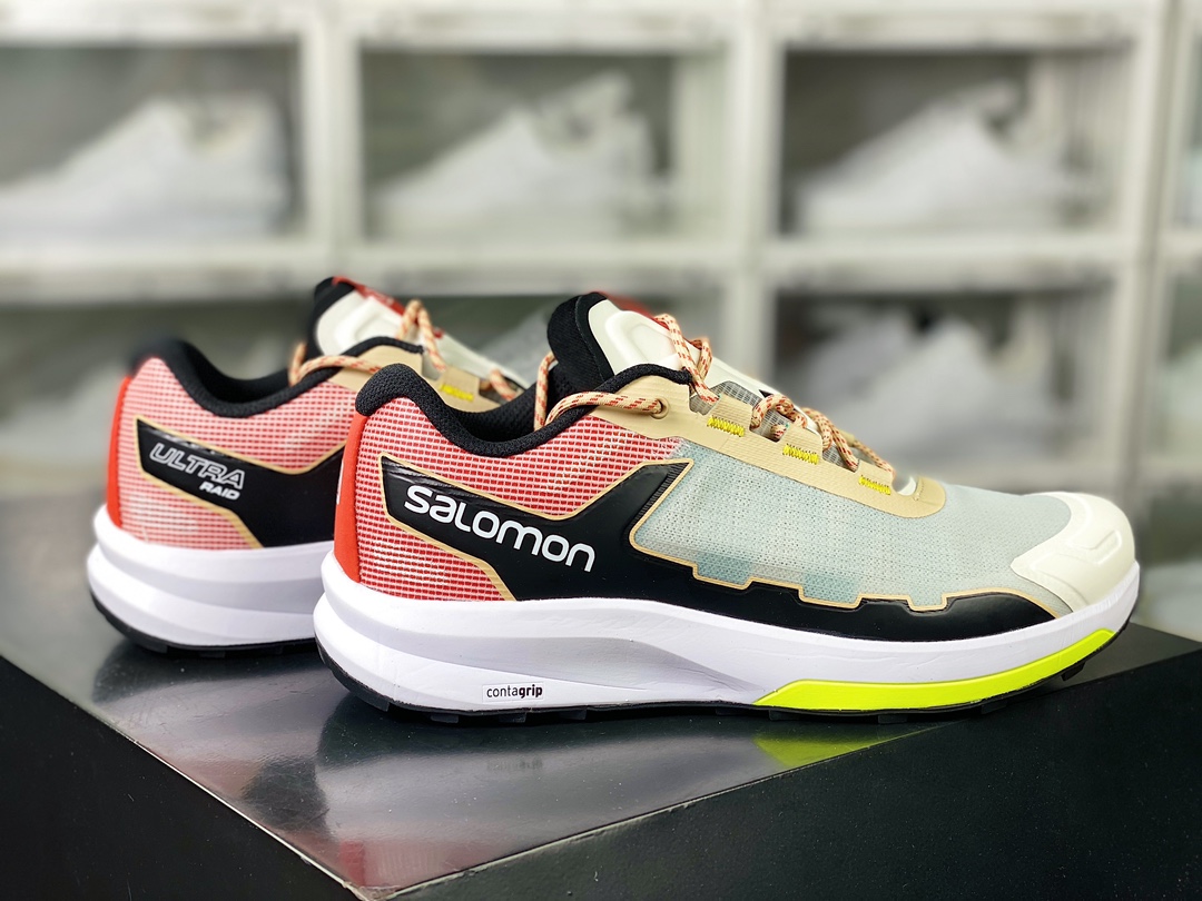 Salomon Ultra Raid ”Vanilla Ice/Rooibos” reinforced low-top running shoes ”beige, black, red, fluorescent green” 412341