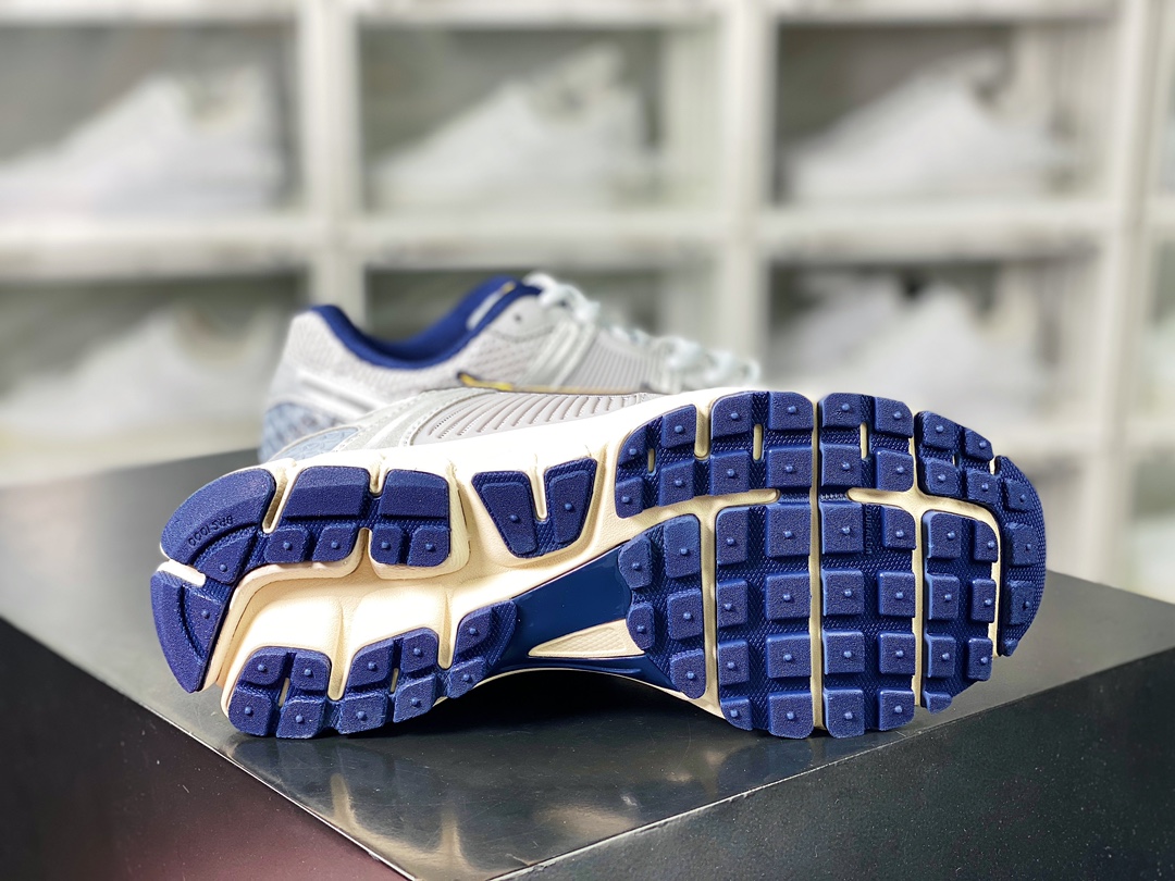 Zoom Vomero 5 ”Pure Platinum” Vomero 5th generation series classic retro leisure sports jogging shoes ”Silver Gray Dark Blue Yellow” FJ4151-001