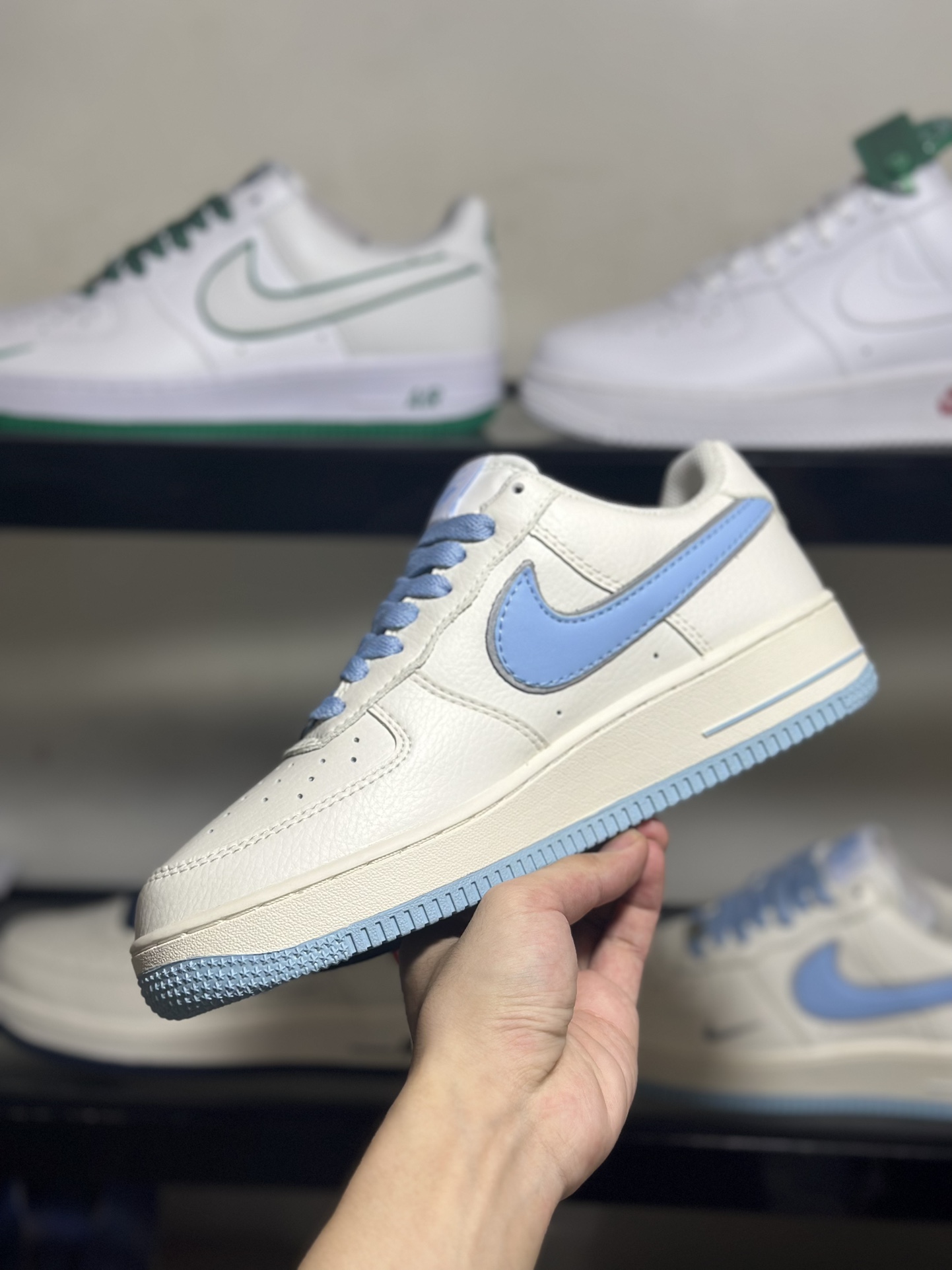 NikeAirForce1Low米白