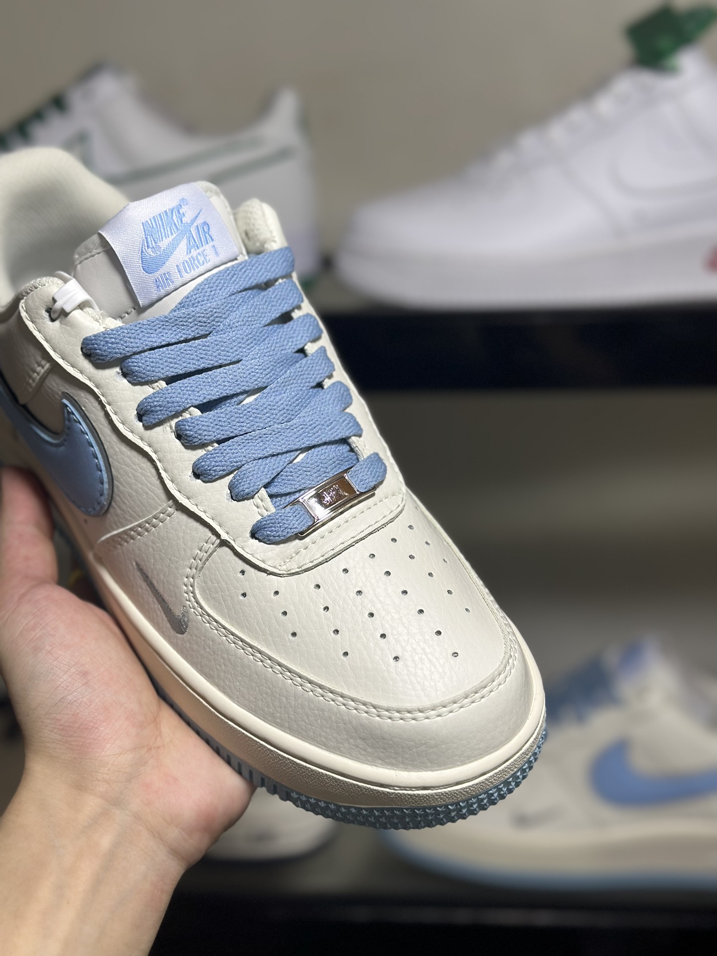 NikeAirForce1Low米白