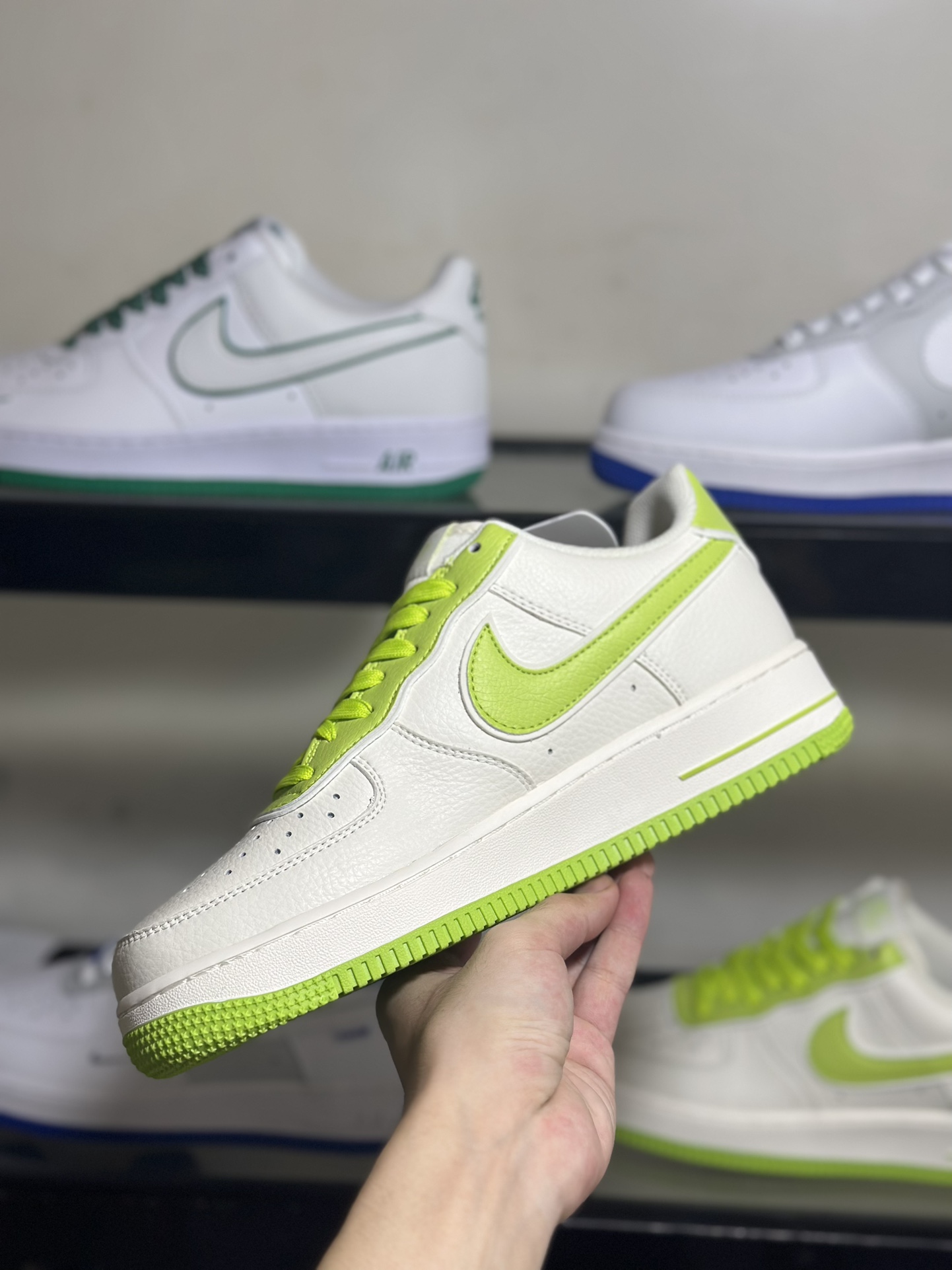 NikeAirForce1Low40