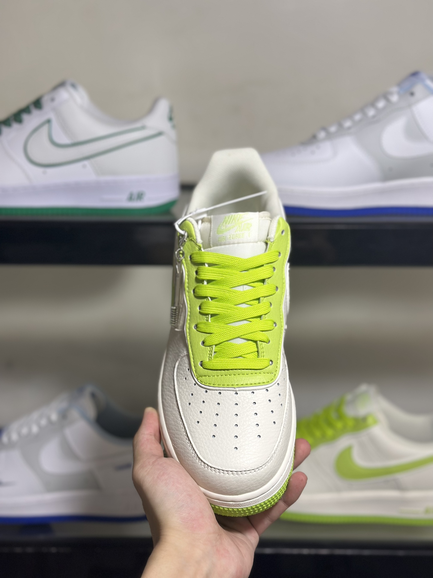 NikeAirForce1Low40