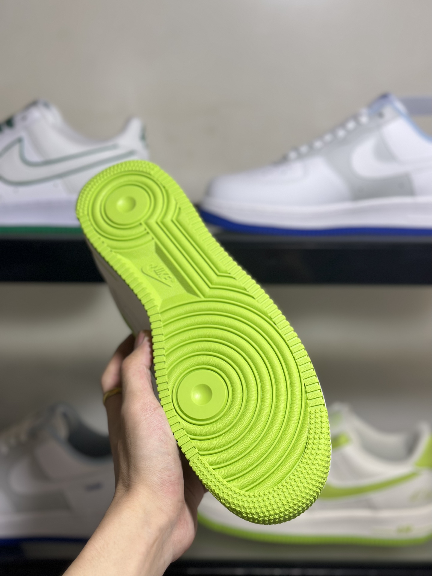 NikeAirForce1Low40