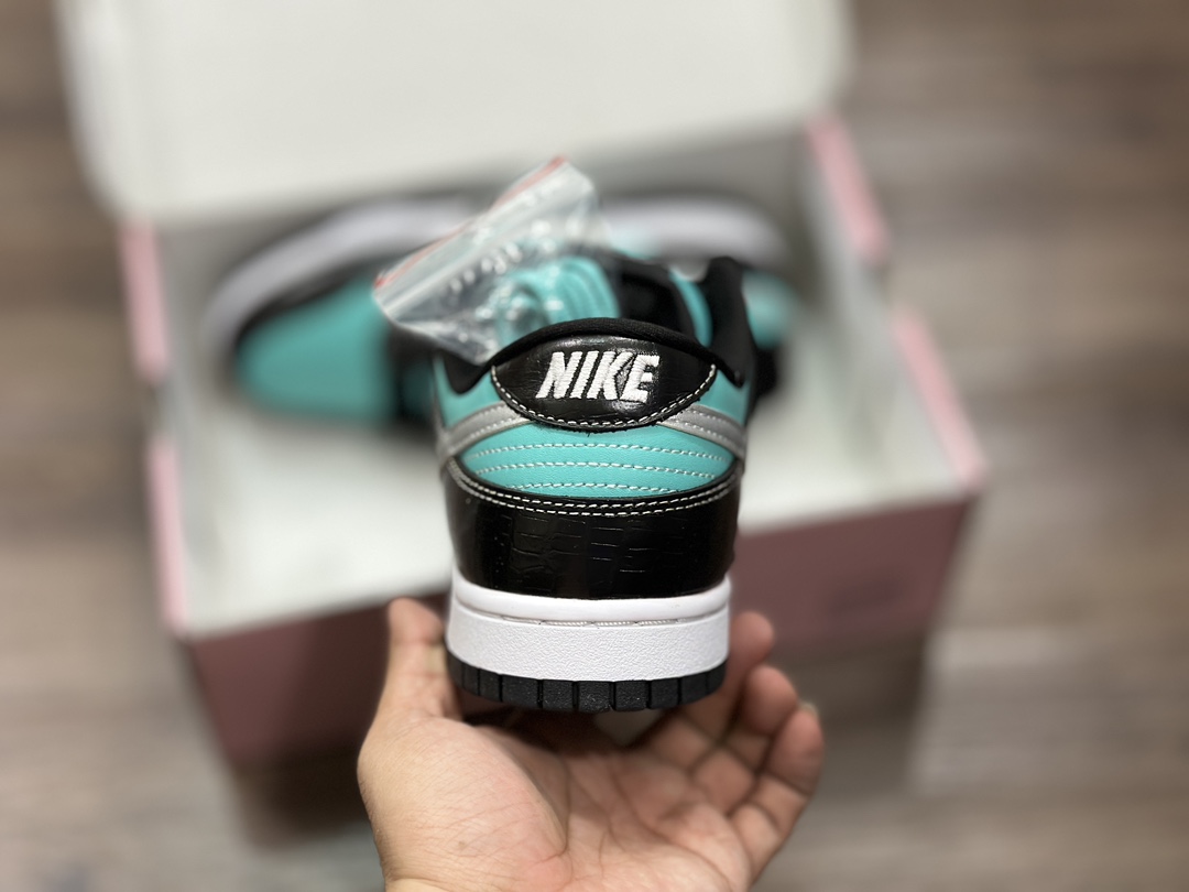 NK SB DUNK Low Diamond SupplyCo.Tiffany Tiffany Diamond Black Green 304292-402