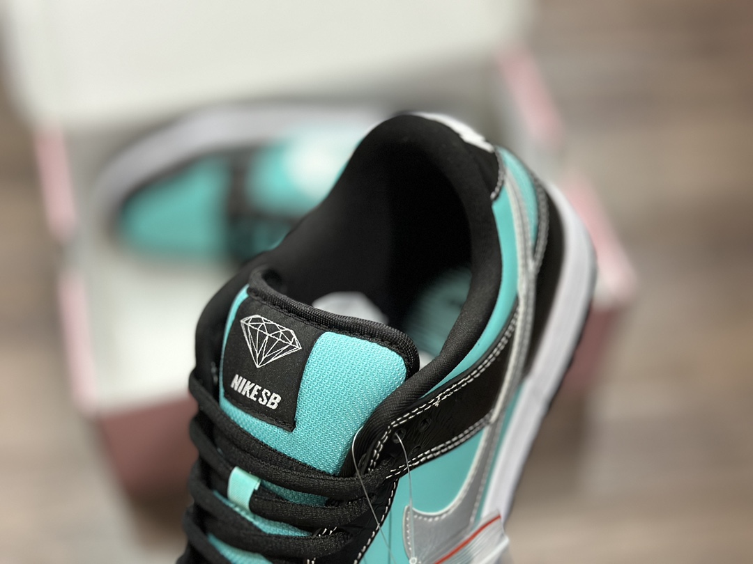 NK SB DUNK Low Diamond SupplyCo.Tiffany Tiffany Diamond Black Green 304292-402