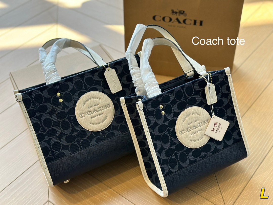 COACH’s new field tote is a super popular leather Field Tote bag at COACH counters. It comes with a 
