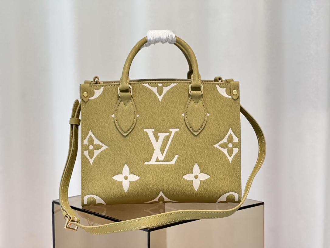 Comment la qualité
 Louis Vuitton LV Onthego Sacs À Main Empreinte​ Mini M46647