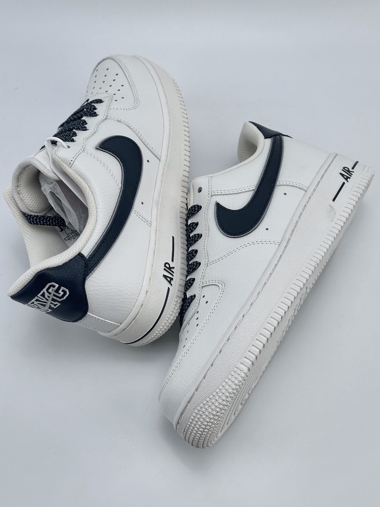 Nike Air Force 1 Low 07 x KITH White Black NY9668-235