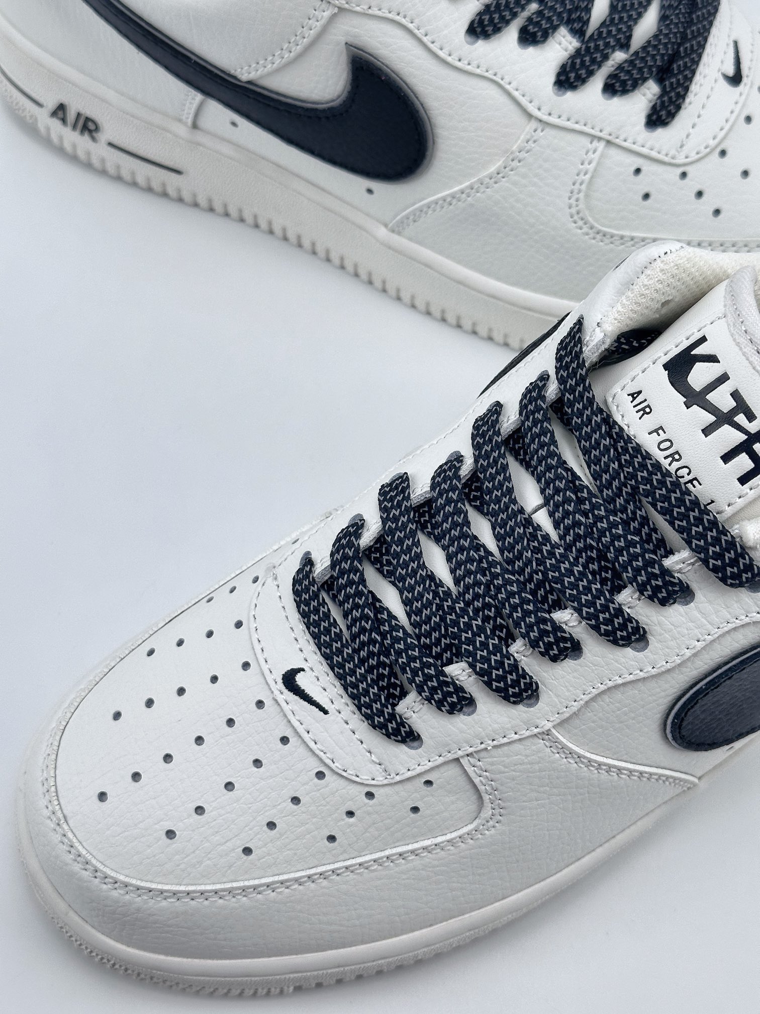 Nike Air Force 1 Low 07 x KITH White Black NY9668-235