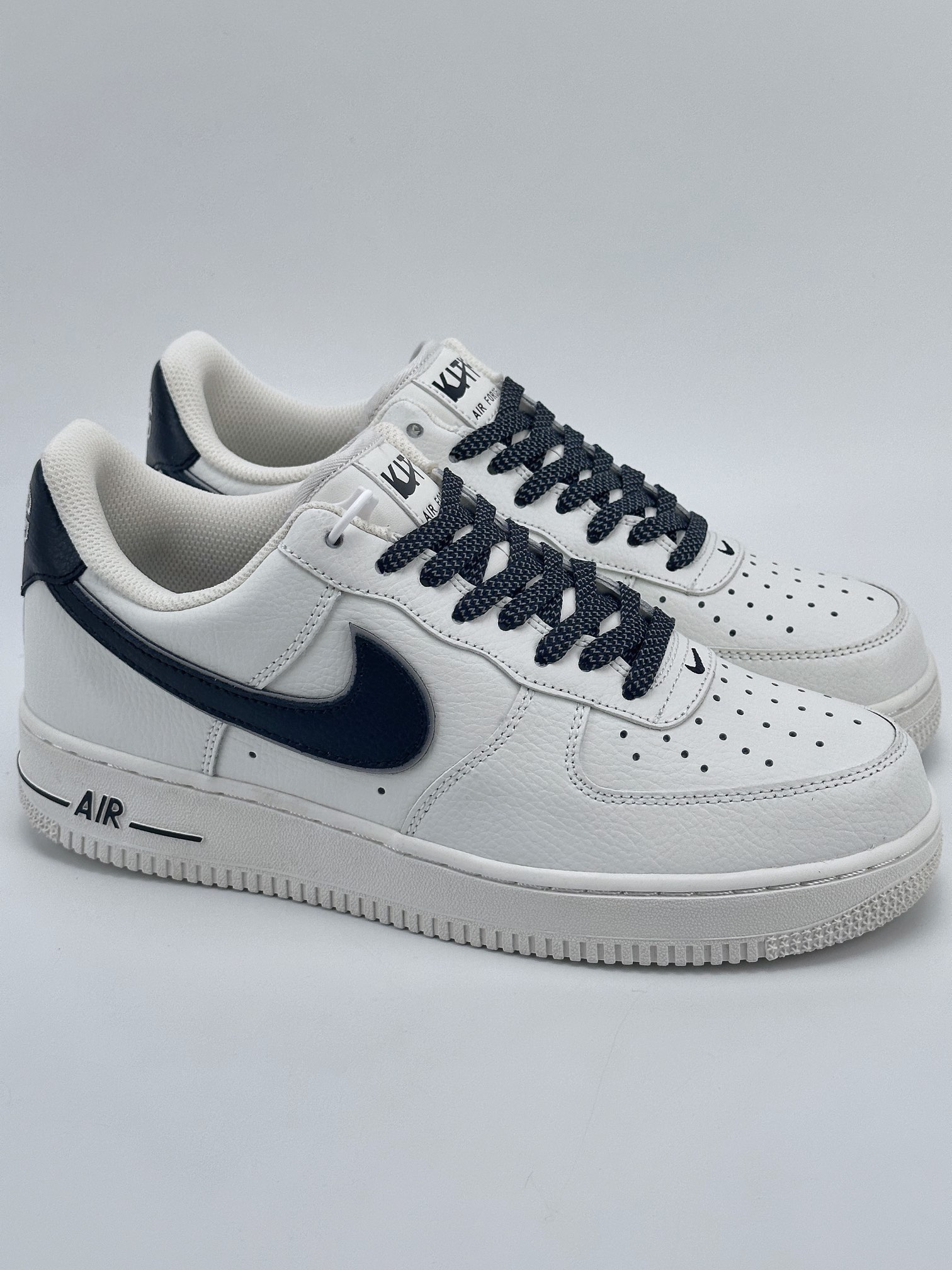 Nike Air Force 1 Low 07 x KITH White Black NY9668-235