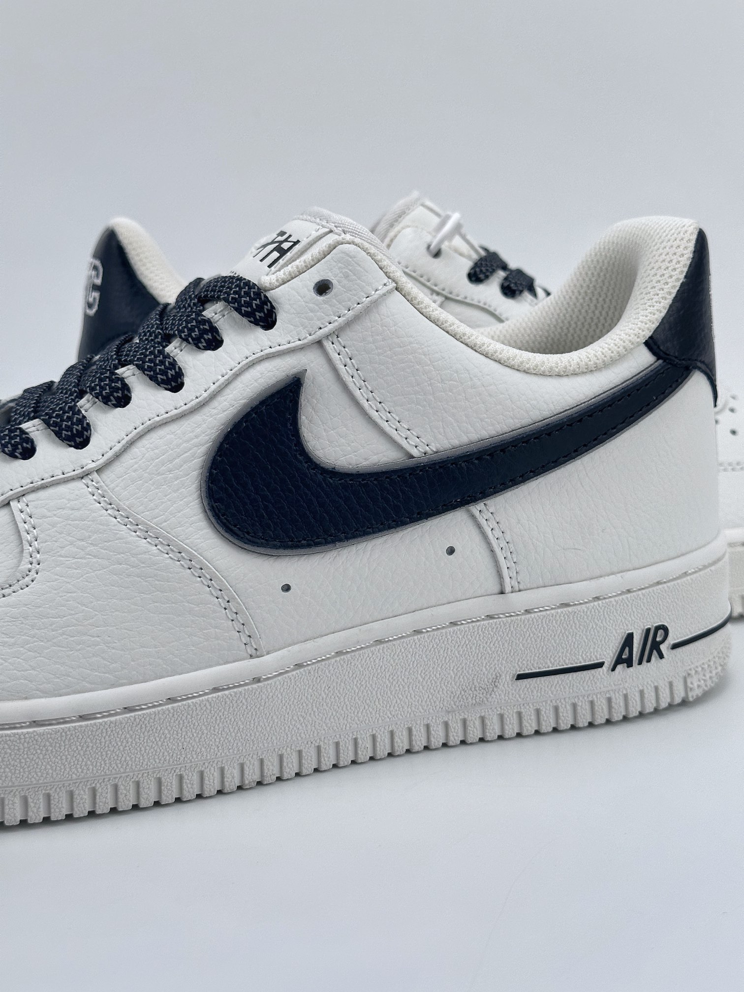 Nike Air Force 1 Low 07 x KITH White Black NY9668-235