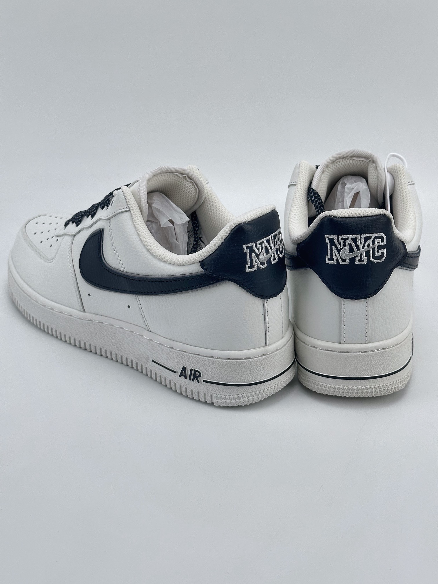 Nike Air Force 1 Low 07 x KITH White Black NY9668-235