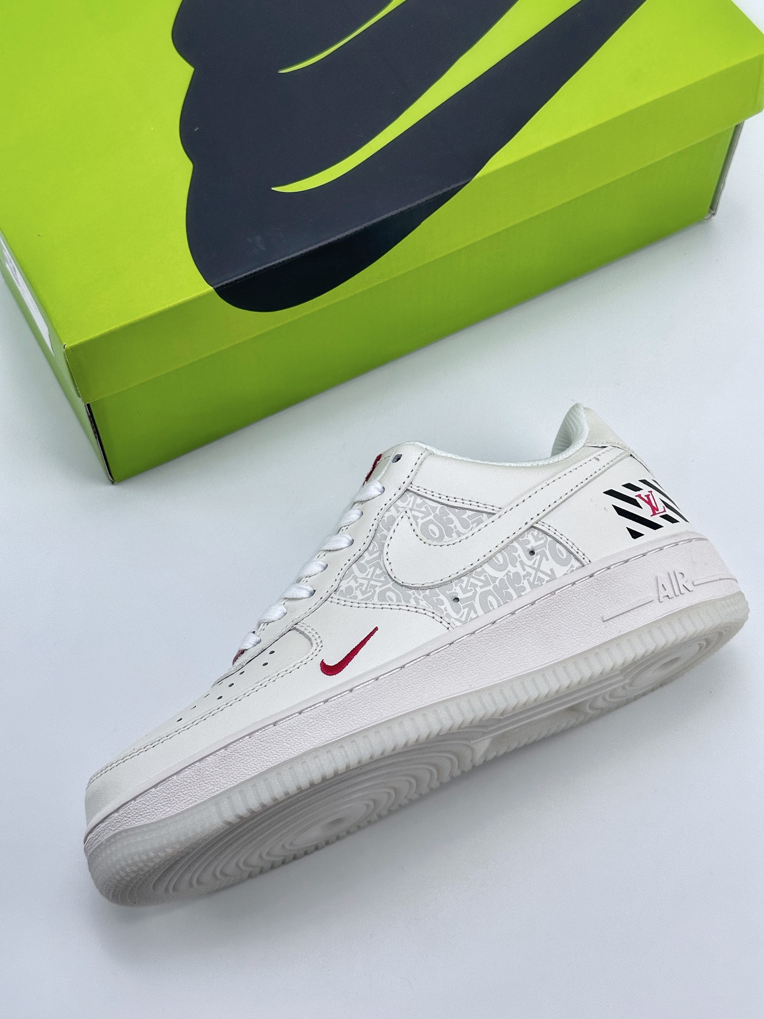 Nike Air Force 1 Low 07 x Off White x Louis Vuitton three-party joint BS6055-825