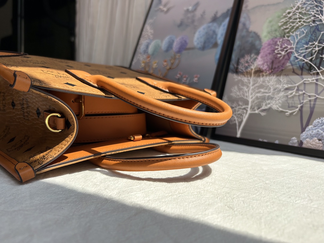 MCM 新款迷你托特， 图