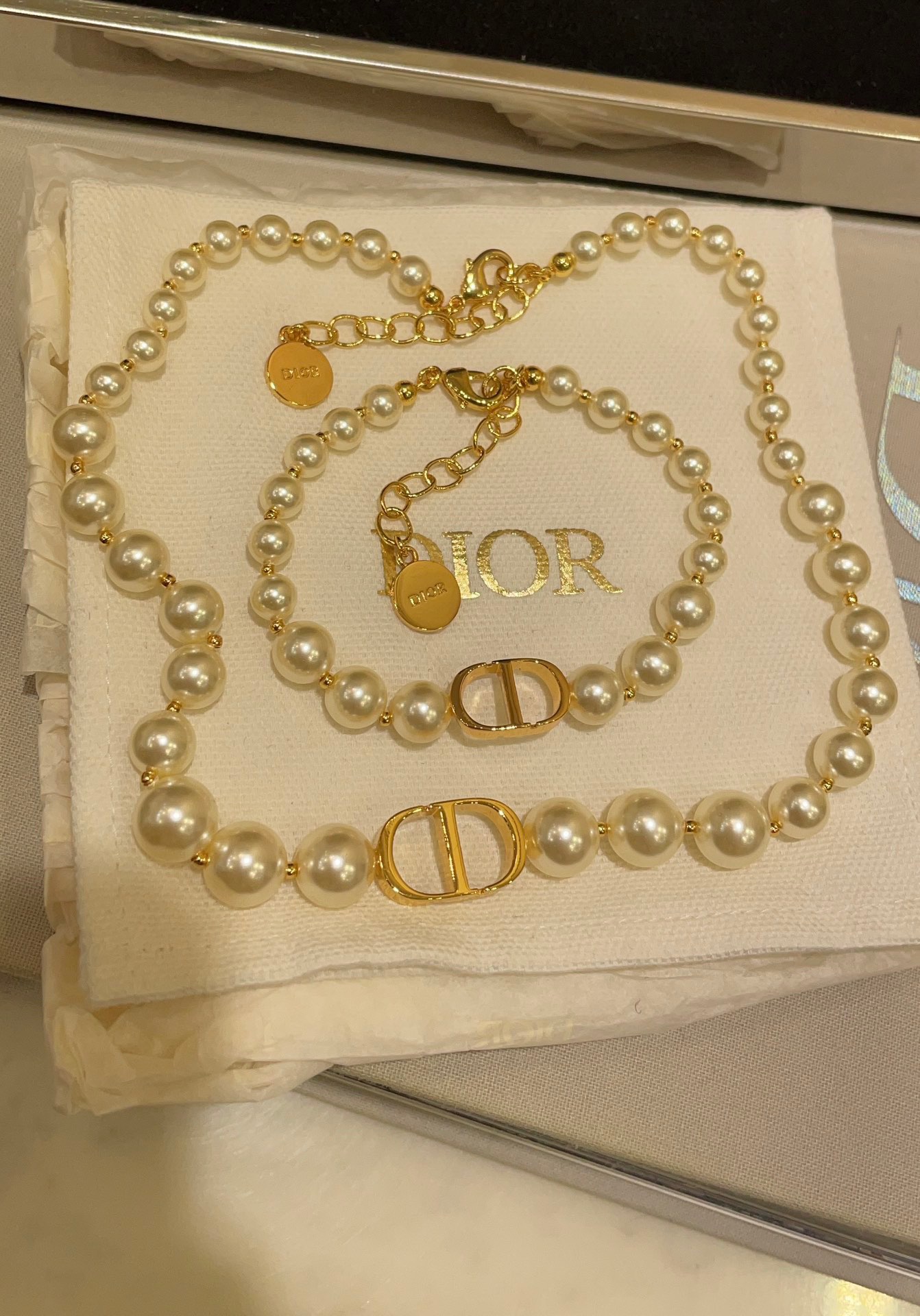 Dior Classic Gold-Tone CD Pearl Necklace & Bracelet Set - Comprehensive 6