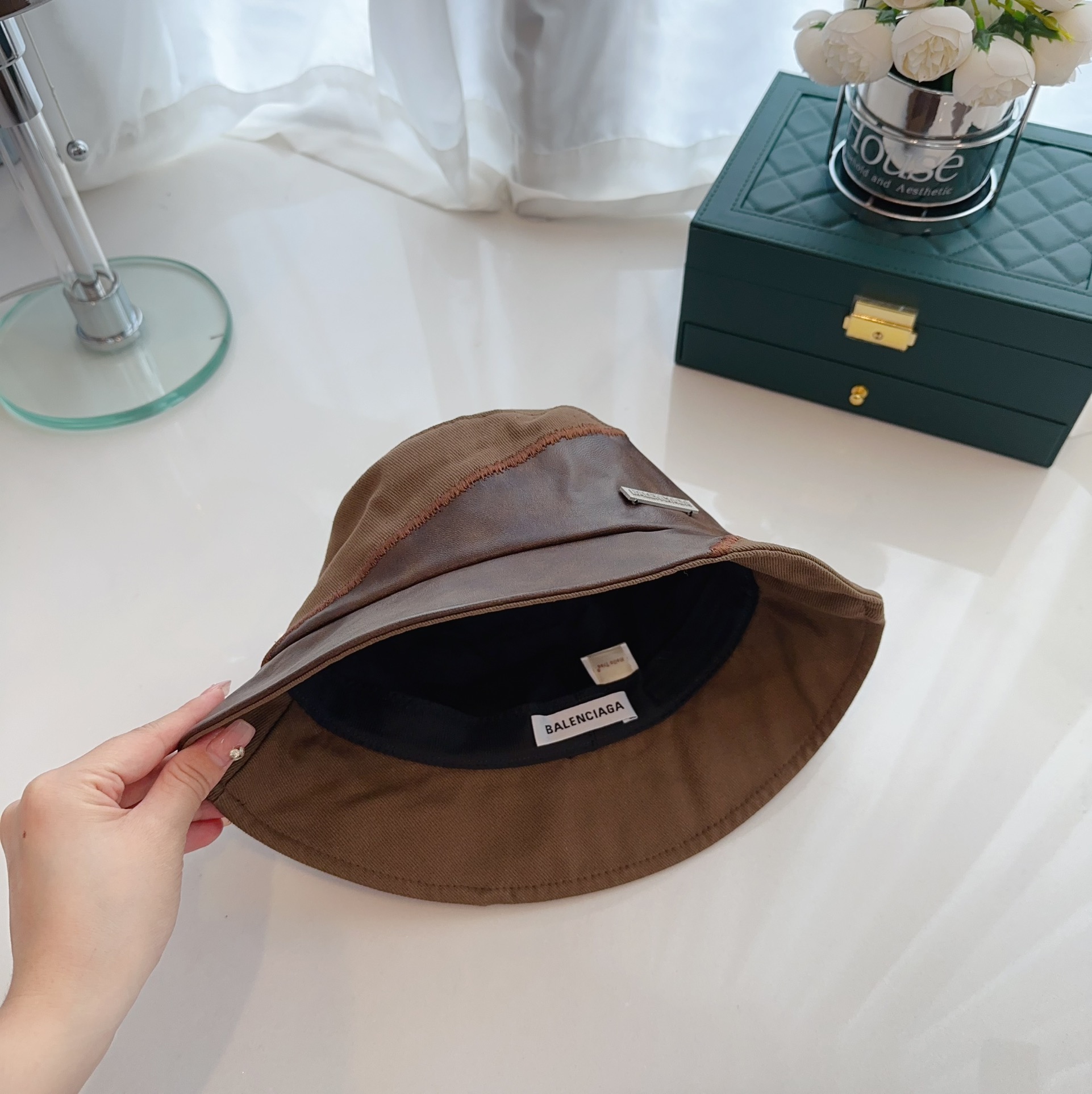 발렌시아가 모자 81606 Balenciaga Cap 상세 이미지 8