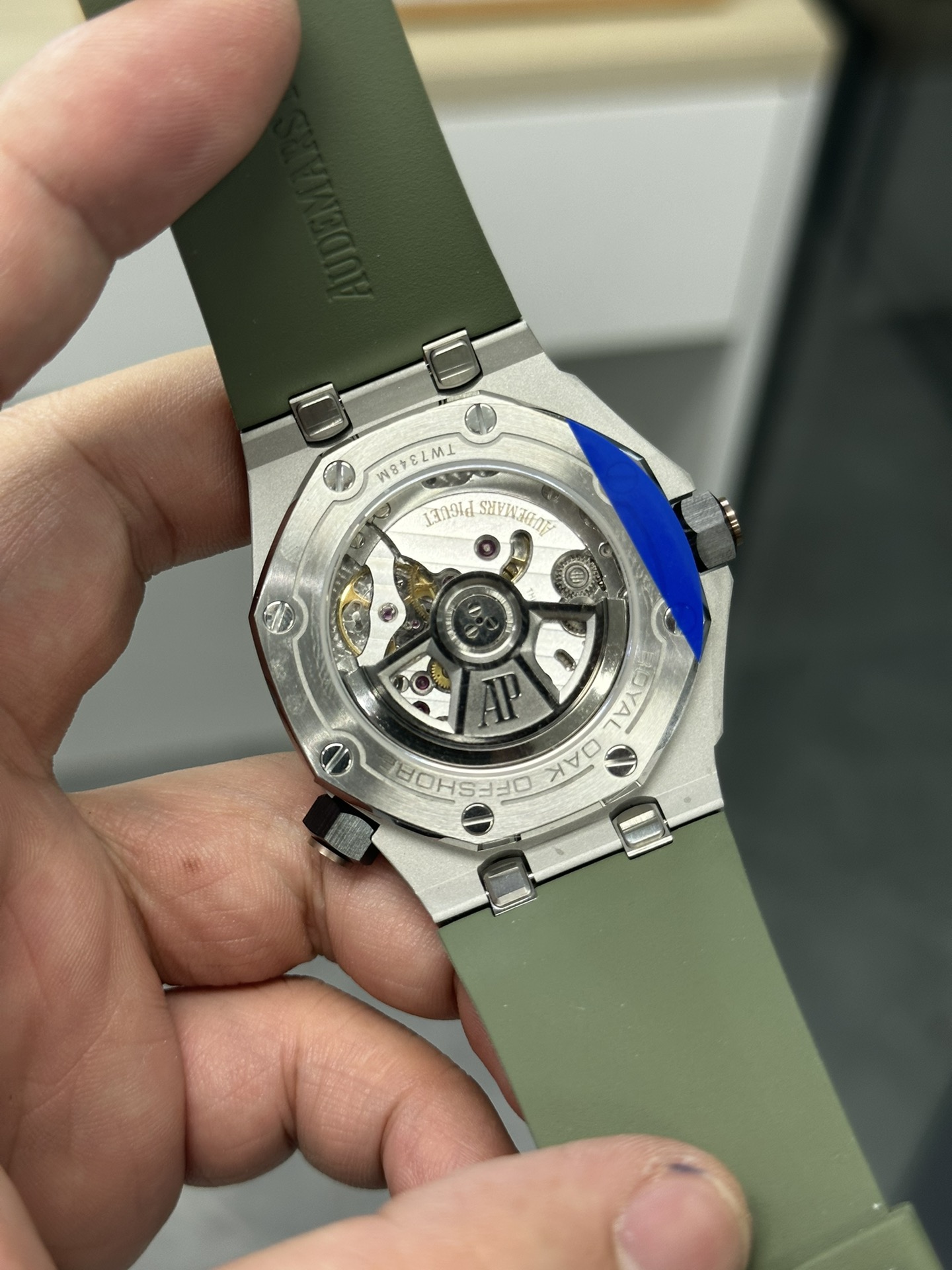 AP replica movement