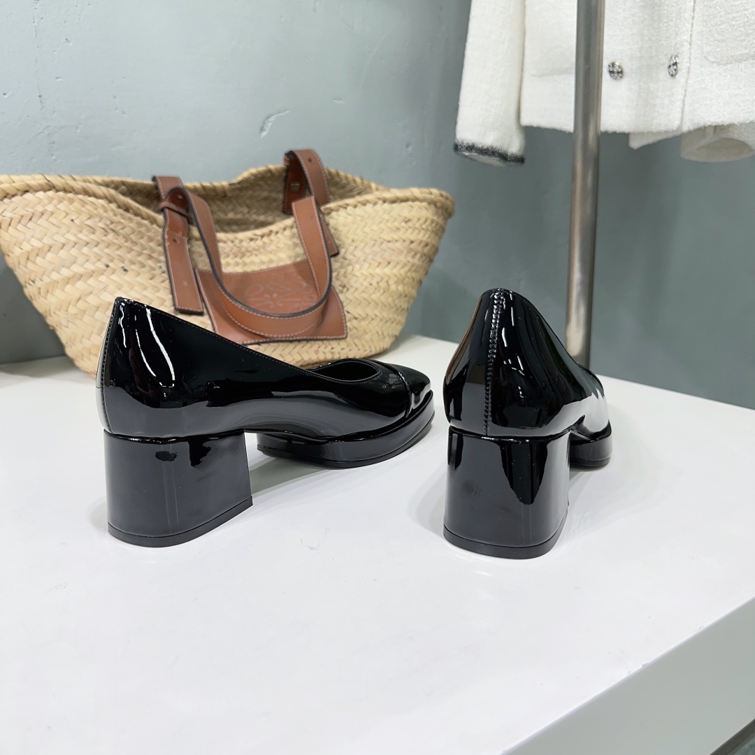 High Quality Autumn/Winter Mary Jennifer Shoes: Nostalgic Design, Modern Style, Versatile, Original, Invincible - 图片 5