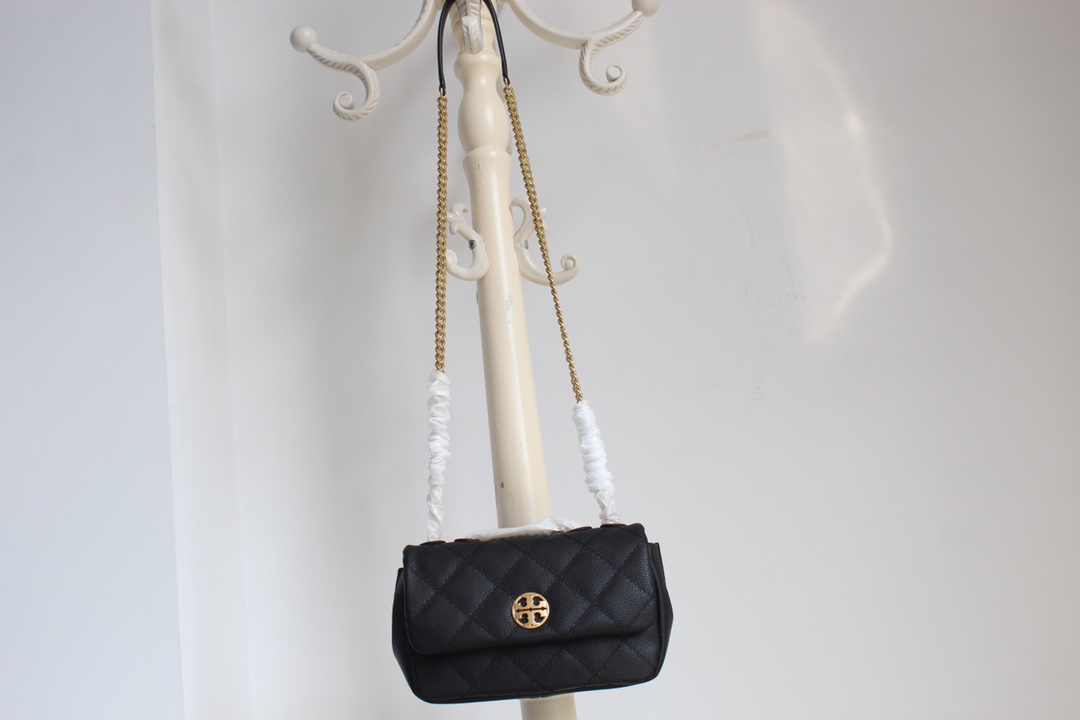Tory Burch Tory Burch23年新款willa系列盖头包 山羊皮翻盖单肩斜挎包 肩带自由调节