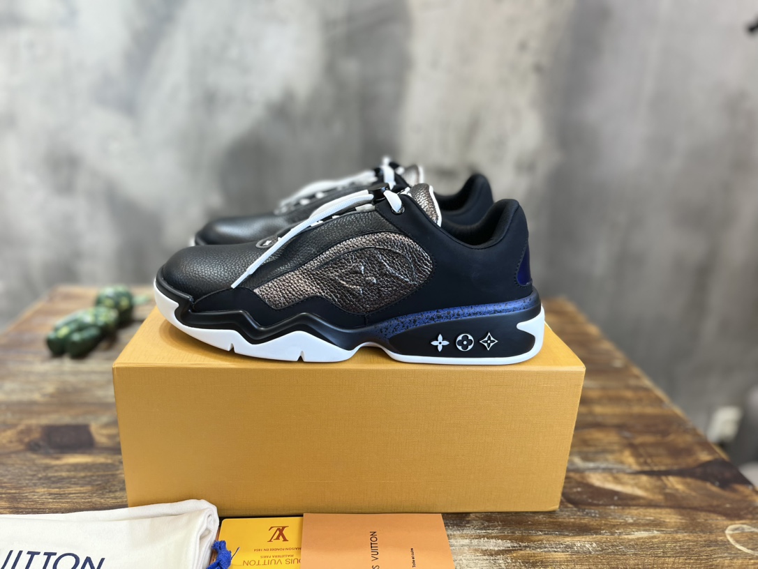 Louis Vuitton 新配色男款 LV 、驴家2023新款Trainer2路易威登FW篮球运动鞋90‘s vibe