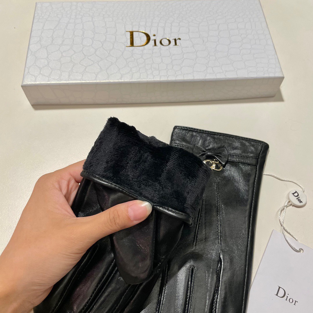 Dior迪奥CD2023秋冬羊皮手套