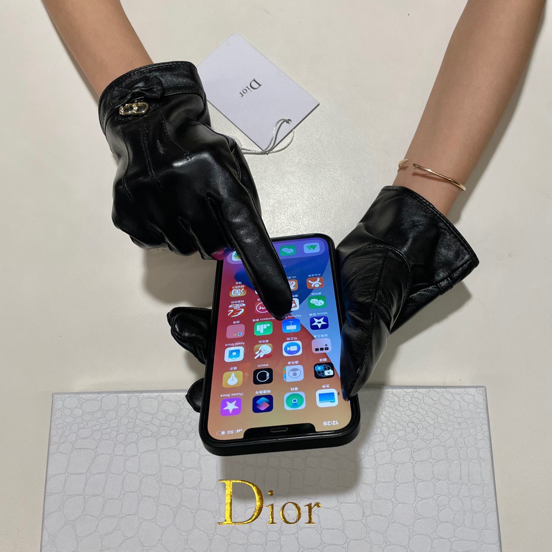 Dior迪奥CD2023秋冬羊皮手套