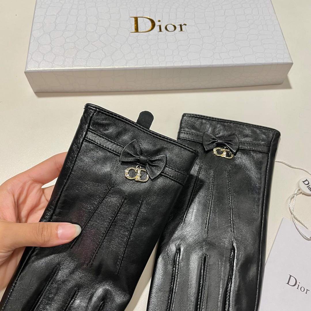 Dior迪奥CD2023秋冬羊皮手套