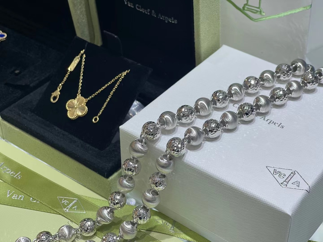 Van Cleef & Arpels VCA 四叶草五花手链/