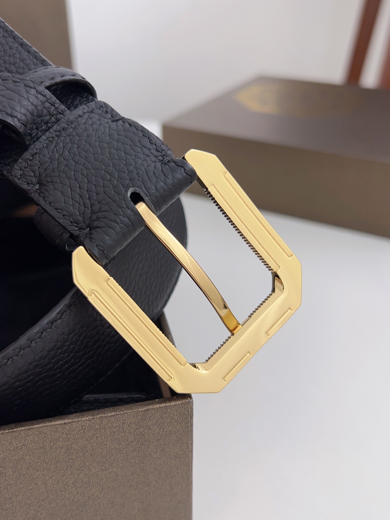 Real-Grade Stephen Man’s Belt: Original Single, 3.5cm Width, Pure Brass Pin Buttons. - 图片 4