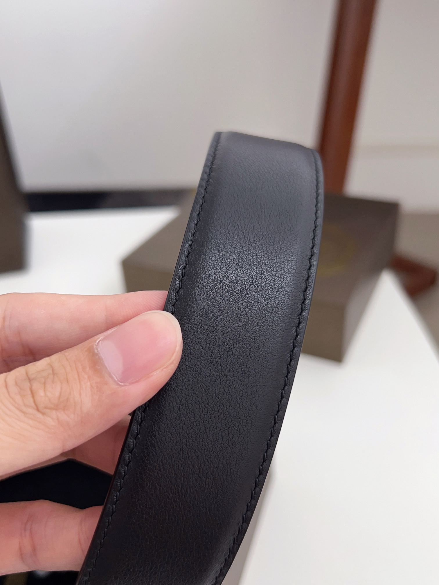 Real-Grade Stephen Man’s Belt: Soft Calves, Brass Buttons, 3.5cm Width, Commercial Leisure. - 图片 6