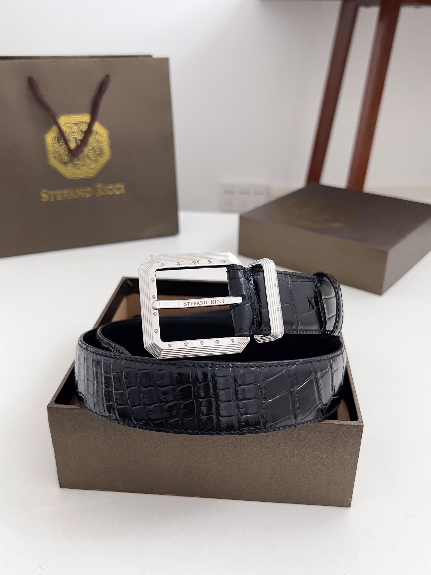 Stephen’s Specialty Imported Man’s Belt with Octopus Headline and Fine Pin Button