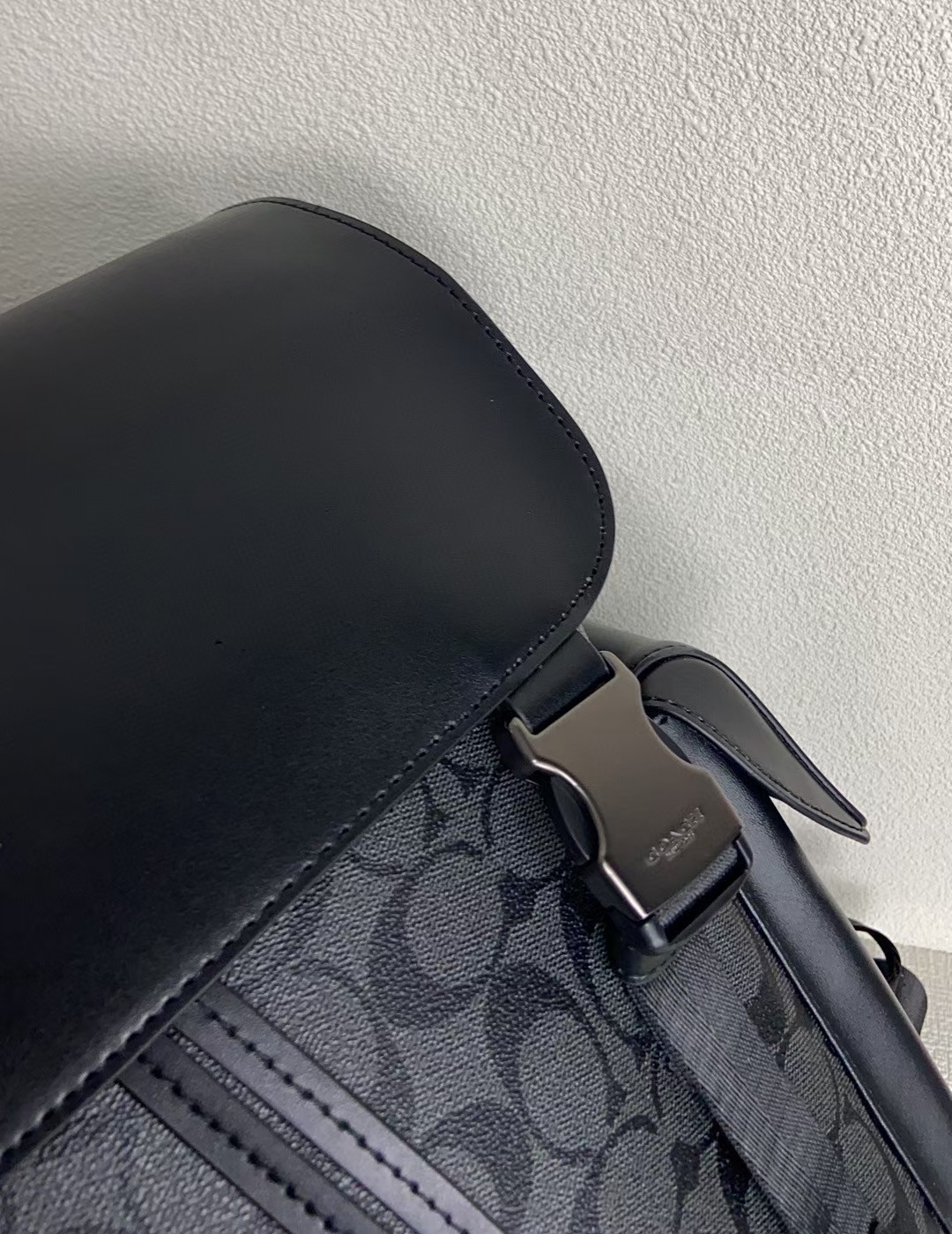Coach COACH蔻驰40344 男士老花帆布双肩背包男士双肩包 内置拉链/手机/多功能袋 内置安全扣口袋