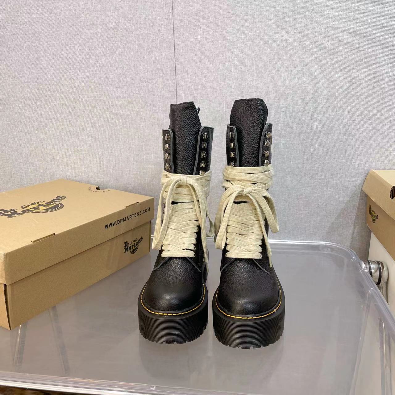 Plant P850 Dr Martens Martin Boots and Owens’ combined Red Boots, “Dr” real-skin high boots. Number: 3541 - 图片 3