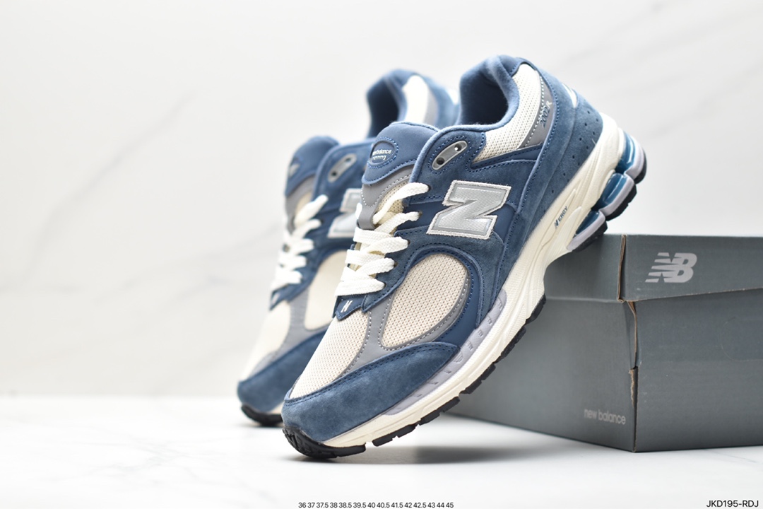 New Balance 2002R inherits the classic technology ML2002RAA when it was first launched