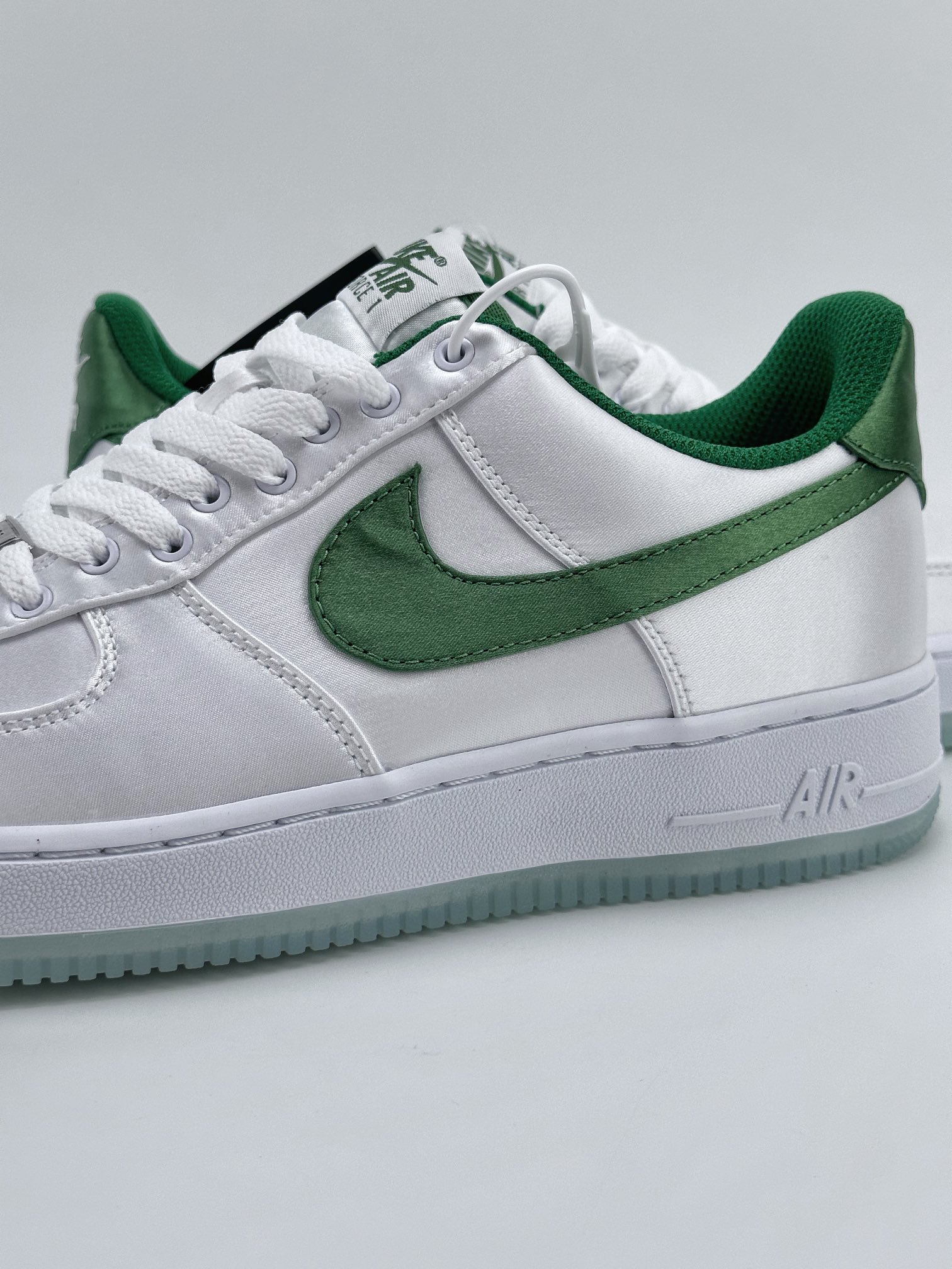 Nike Air Force 1 Low 07 ”Satin” Silk White Green DX6541-101