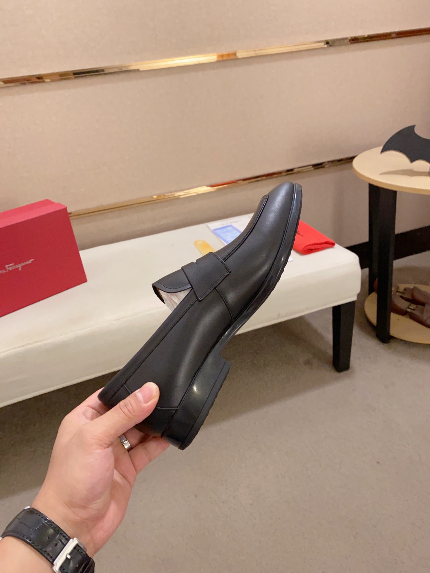 Precio de fábrica: alta versión Ferragamo calidad! ¡Exclusivo punto explosivo nuevo en los estantes,