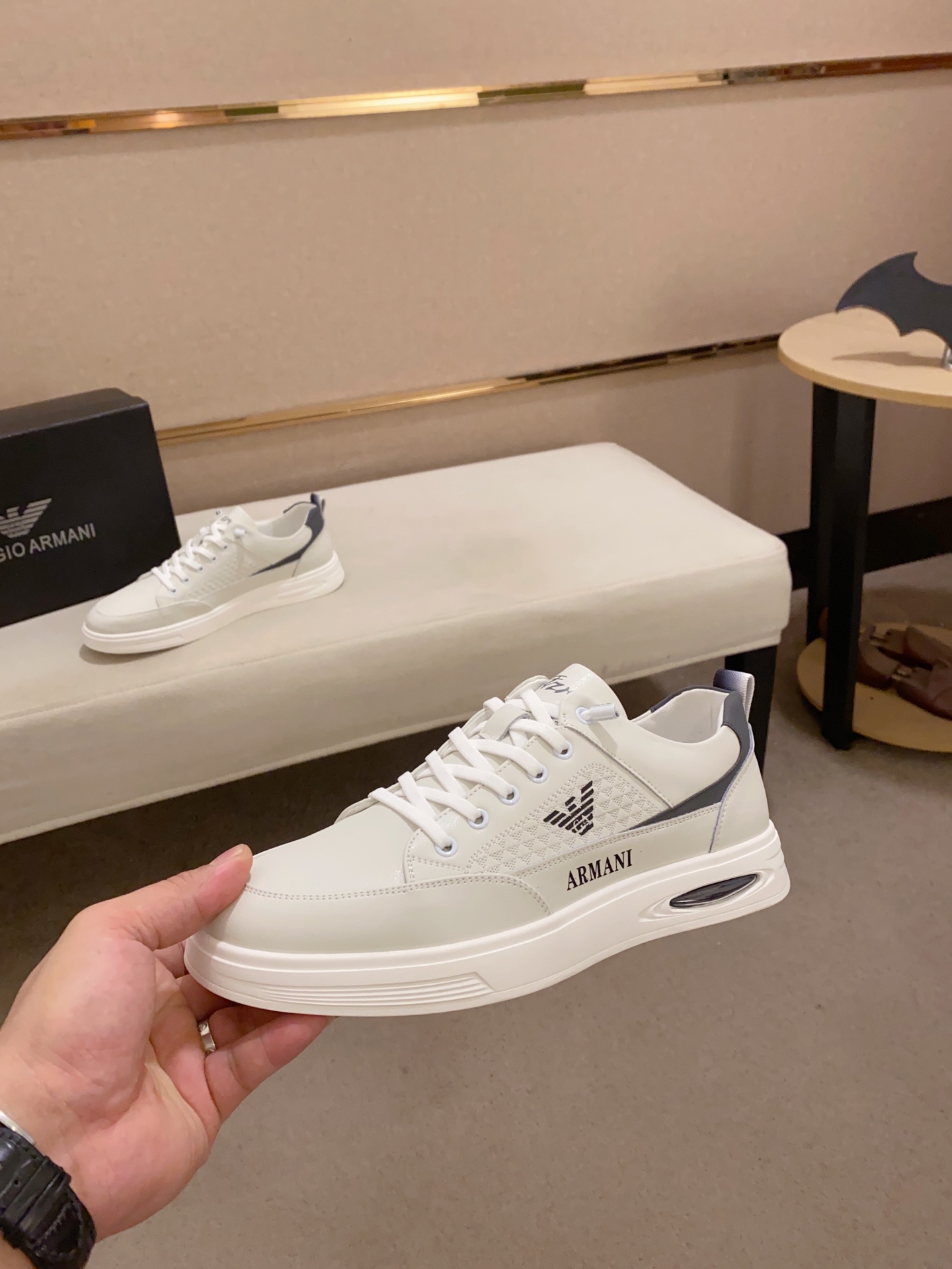 precio de fábrica: Armani ARMANI EXCHANGE sitio web oficial de los últimos modelos AX moda zapatos c