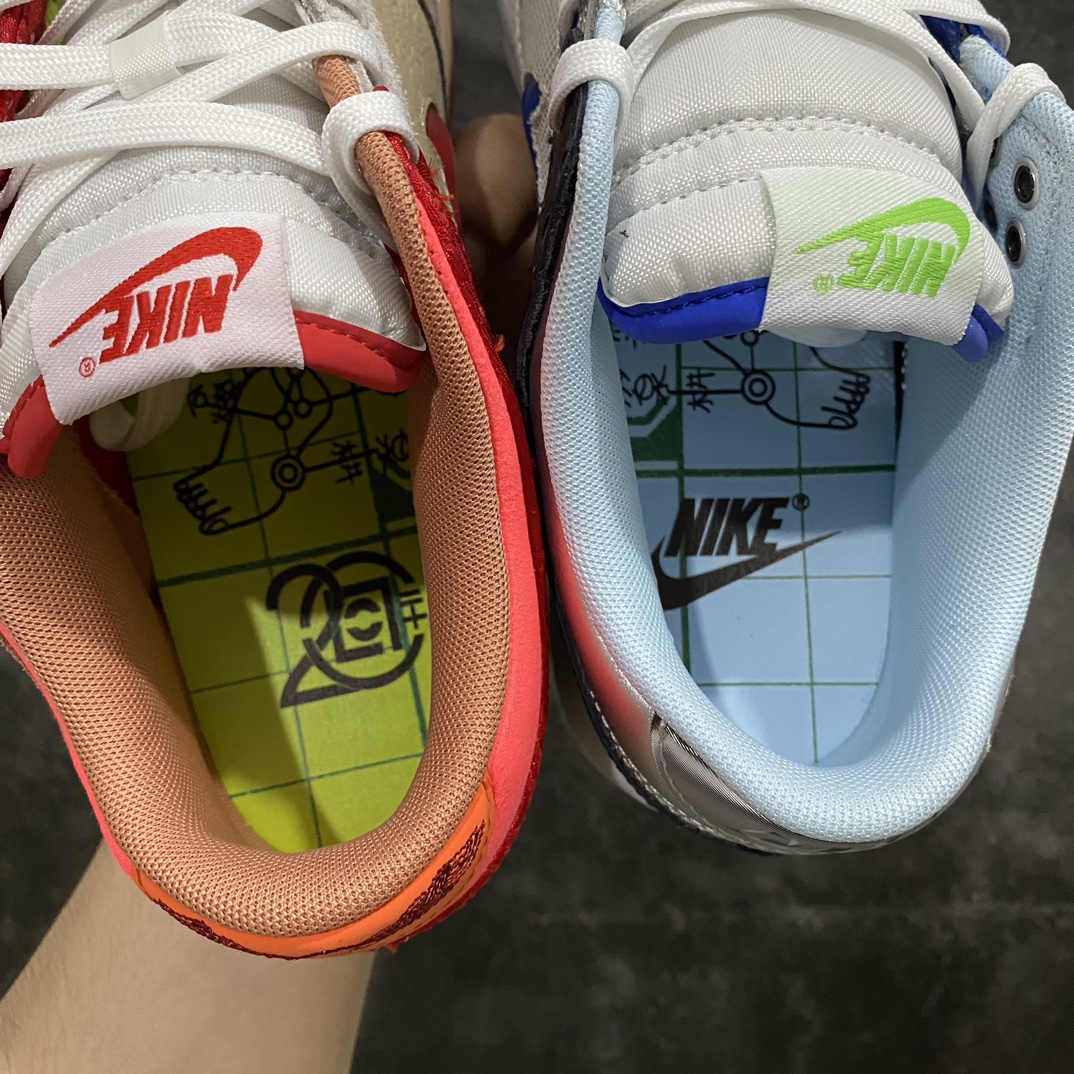 图片[2]-【Top纯原】CLOT x NK Dunk Low \”What The\” 联名鸳鸯棕蓝灰 FN0316-999鞋身融合了近年来CLOT与Nike合作过的所有经典元素。这波操作不仅是带各位鞋友回顾双方20年来的所有合作，也是为期间创造的经典画上完美的句号。鞋身以\”What The\”标志性的拼接工艺设计，其中最醒目的无疑是「丝绸」材质，本次将CLOT x Nike以往推出的\”红、黑、白、蓝、粉\”五款设计呈现在鞋身，一双顶五双！ 左脚上还带有经典的「兵马俑」纹路，Swoosh下方则是早年与Nike、AUC联手打造的「牙买加」Dunk细节。内侧则是2015年Clot xNike共同打造的「Lunar Force 1」上标志性的Mini鸳鸯Swoosh设计，内侧还带有死亡之吻标志性的鸵鸟皮革。此外在鞋面和后跟均带有Clot x Nike「死亡之吻」标志性的网眼、刺绣设计。右脚则是以前不久合作的CLOT x Dunk High的「液态银」SWOOSH和后跟车呈现。此外最具争议的应该就是鞋头部分的设计，分别以死亡之吻和CLOT x Sacai联名的「透明/蝉翼」材质打造，不知道各位能否接受呢？鞋垫上则是代表中医针灸的「穴位图」，并且带有CLOT 20周年以及Nike字样，表明鞋款主题。鞋底也分别采用死亡之吻经典的水晶外底和兵马俑的橘红色呈现，为整个设计收尾。nSIZE：35.5 36 36.5 37.5 38 38.5 39 40 40.5 41 42 42.5 43 44 44.5 45 46 47.5-莆田鞋批发中心