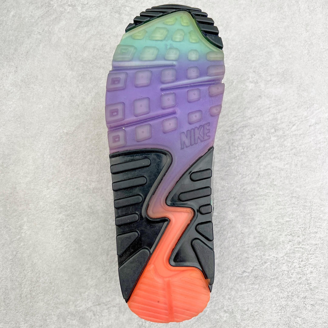 图片[9]-＃MX版 NK Air MAX 90 气垫复古减震跑步鞋 DC0832-101 经典重温 独家陆续补货 外单专供大厂出品 品质稳定 一百余色 终端操作 Air Max 90于1990年推出 来自Air Max系列 在Air Max 1的基础上改进而得 增加了气垫面积 外型上也更为流线 最特別的就是加入了菱纹塑胶嵌板 为Air Max 90增添了许多潮流气息 皮革鞋面 造就出色耐穿性和支撑力 Max Air缓震配置搭配泡棉中底 令Air Max 90轻盈而舒适 华夫格橡胶外底 铸就Air Max 90非凡的抓地力 而Air Max 90不仅是一双跑鞋 它成功跨越了时间的演进 成为了球鞋文化与潮流圈中最熟为人知的鞋款之一 尺码：36 36.5 37.5 38 38.5 39 40 40.5 41 42 42.5 43 44 44.5 45-选品中心