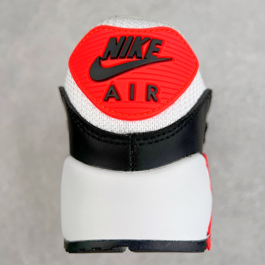 图片[8]-＃MX版 NK Air MAX 90 气垫复古减震跑步鞋 CT1685-100 经典重温 独家陆续补货 外单专供大厂出品 品质稳定 一百余色 终端操作 Air Max 90于1990年推出 来自Air Max系列 在Air Max 1的基础上改进而得 增加了气垫面积 外型上也更为流线 最特別的就是加入了菱纹塑胶嵌板 为Air Max 90增添了许多潮流气息 皮革鞋面 造就出色耐穿性和支撑力 Max Air缓震配置搭配泡棉中底 令Air Max 90轻盈而舒适 华夫格橡胶外底 铸就Air Max 90非凡的抓地力 而Air Max 90不仅是一双跑鞋 它成功跨越了时间的演进 成为了球鞋文化与潮流圈中最熟为人知的鞋款之一 尺码：36 36.5 37.5 38 38.5 39 40 40.5 41 42 42.5 43 44 44.5 45-选品中心