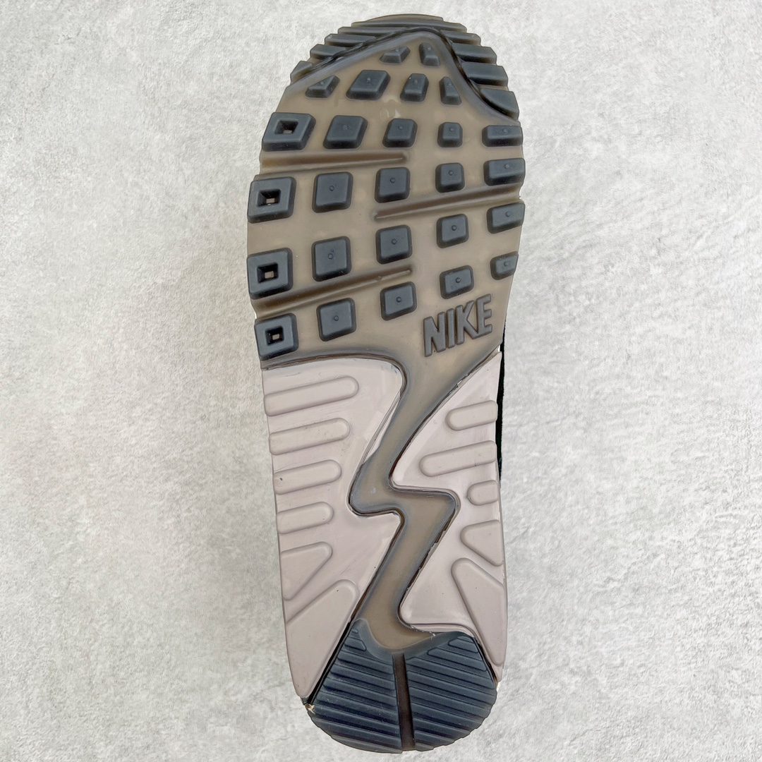 图片[9]-＃MX版 NK Air MAX 90 气垫复古减震跑步鞋 CZ2975-001 经典重温 独家陆续补货 外单专供大厂出品 品质稳定 一百余色 终端操作 Air Max 90于1990年推出 来自Air Max系列 在Air Max 1的基础上改进而得 增加了气垫面积 外型上也更为流线 最特別的就是加入了菱纹塑胶嵌板 为Air Max 90增添了许多潮流气息 皮革鞋面 造就出色耐穿性和支撑力 Max Air缓震配置搭配泡棉中底 令Air Max 90轻盈而舒适 华夫格橡胶外底 铸就Air Max 90非凡的抓地力 而Air Max 90不仅是一双跑鞋 它成功跨越了时间的演进 成为了球鞋文化与潮流圈中最熟为人知的鞋款之一 尺码：36 36.5 37.5 38 38.5 39 40 40.5 41 42 42.5 43 44 44.5 45-选品中心