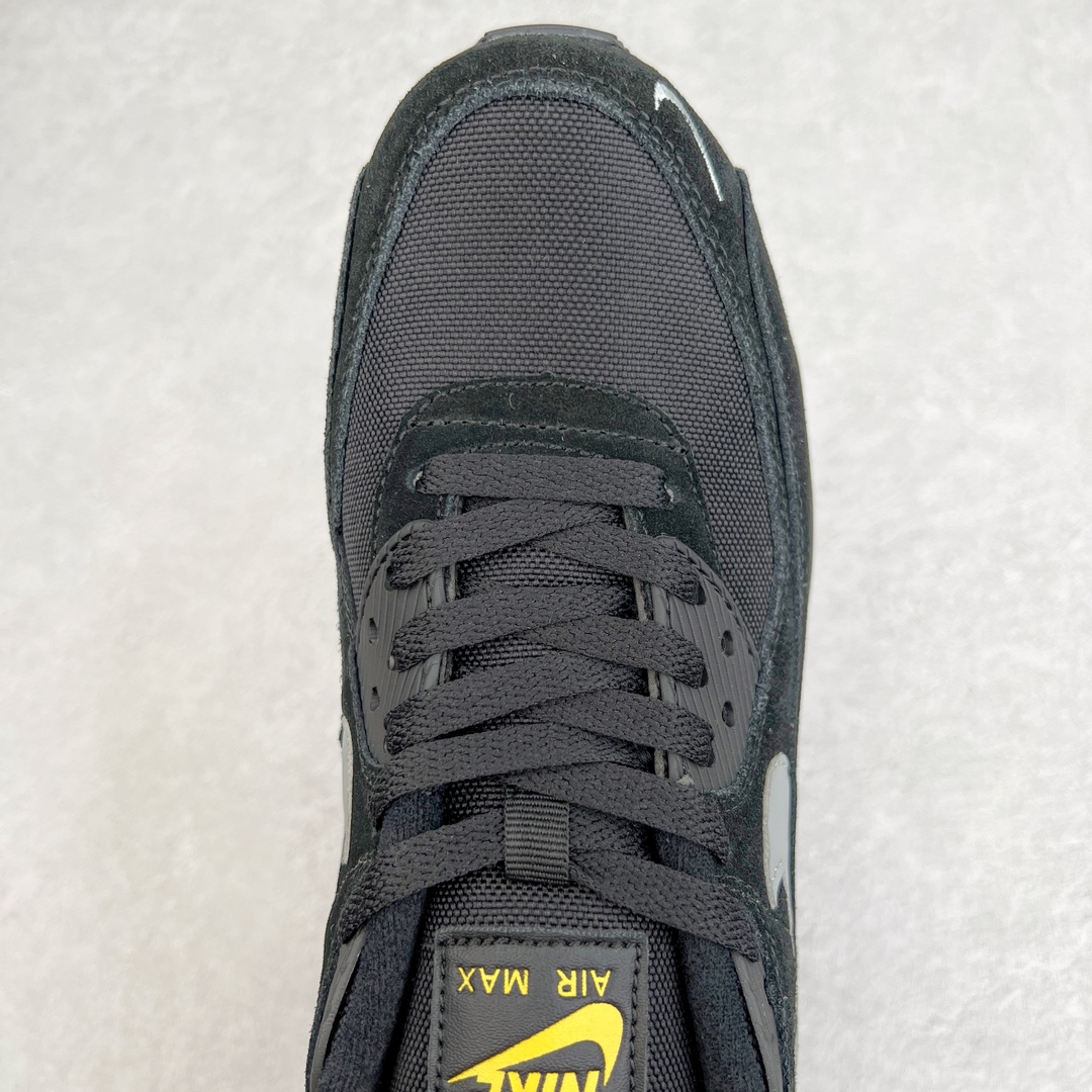 图片[4]-＃MX版 NK Air MAX 90 气垫复古减震跑步鞋 DO6706-001 经典重温 独家陆续补货 外单专供大厂出品 品质稳定 一百余色 终端操作 Air Max 90于1990年推出 来自Air Max系列 在Air Max 1的基础上改进而得 增加了气垫面积 外型上也更为流线 最特別的就是加入了菱纹塑胶嵌板 为Air Max 90增添了许多潮流气息 皮革鞋面 造就出色耐穿性和支撑力 Max Air缓震配置搭配泡棉中底 令Air Max 90轻盈而舒适 华夫格橡胶外底 铸就Air Max 90非凡的抓地力 而Air Max 90不仅是一双跑鞋 它成功跨越了时间的演进 成为了球鞋文化与潮流圈中最熟为人知的鞋款之一 尺码：36 36.5 37.5 38 38.5 39 40 40.5 41 42 42.5 43 44 44.5 45-选品中心