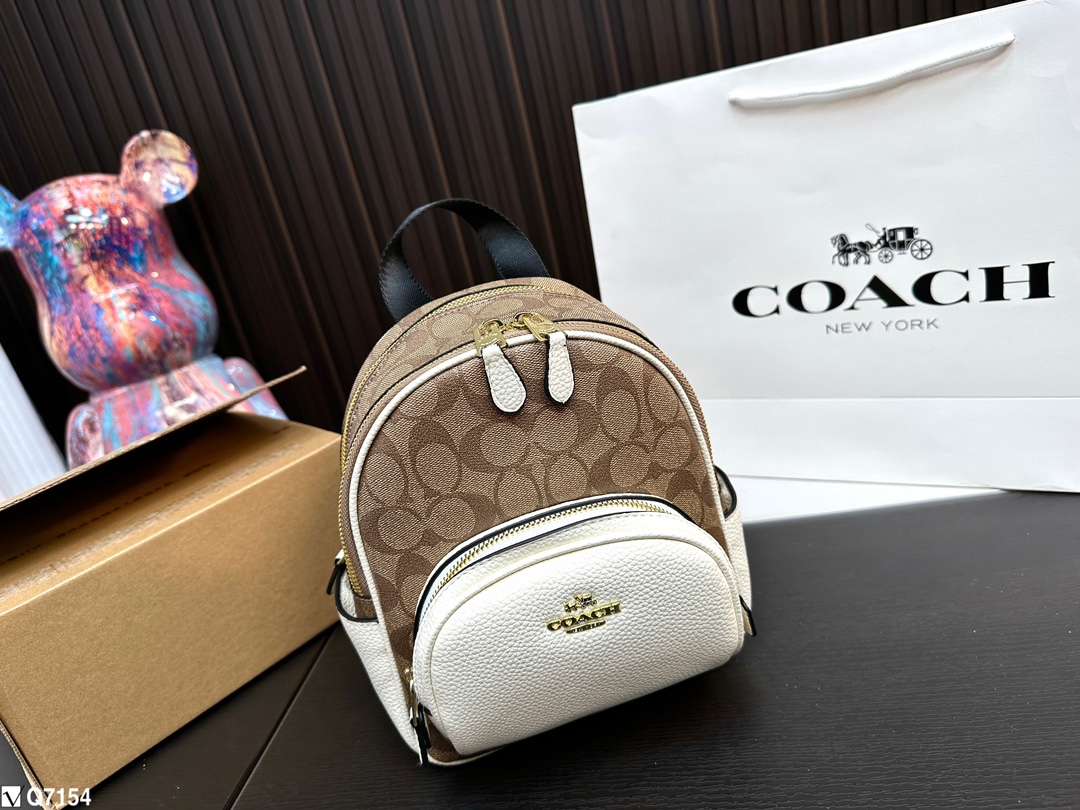 Folding box size: 2023COACH new backpack! So beautiful! No matter how old you are, it’s easy to cont