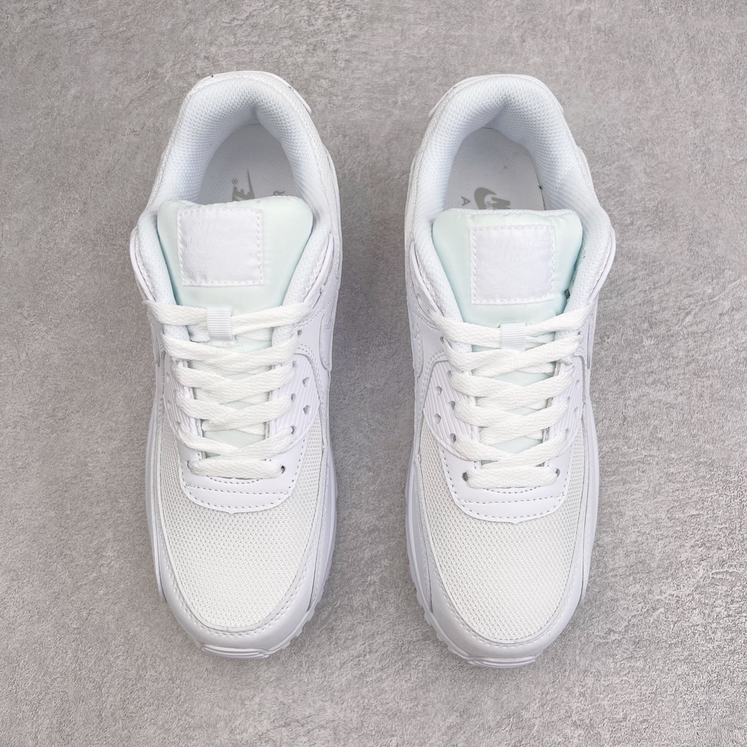 图片[2]-＃MX版 NK Air MAX 90 气垫复古减震跑步鞋 CN8490-100 经典重温 独家陆续补货 外单专供大厂出品 品质稳定 一百余色 终端操作 Air Max 90于1990年推出 来自Air Max系列 在Air Max 1的基础上改进而得 增加了气垫面积 外型上也更为流线 最特別的就是加入了菱纹塑胶嵌板 为Air Max 90增添了许多潮流气息 皮革鞋面 造就出色耐穿性和支撑力 Max Air缓震配置搭配泡棉中底 令Air Max 90轻盈而舒适 华夫格橡胶外底 铸就Air Max 90非凡的抓地力 而Air Max 90不仅是一双跑鞋 它成功跨越了时间的演进 成为了球鞋文化与潮流圈中最熟为人知的鞋款之一 尺码：36 36.5 37.5 38 38.5 39 40 40.5 41 42 42.5 43 44 44.5 45-选品中心