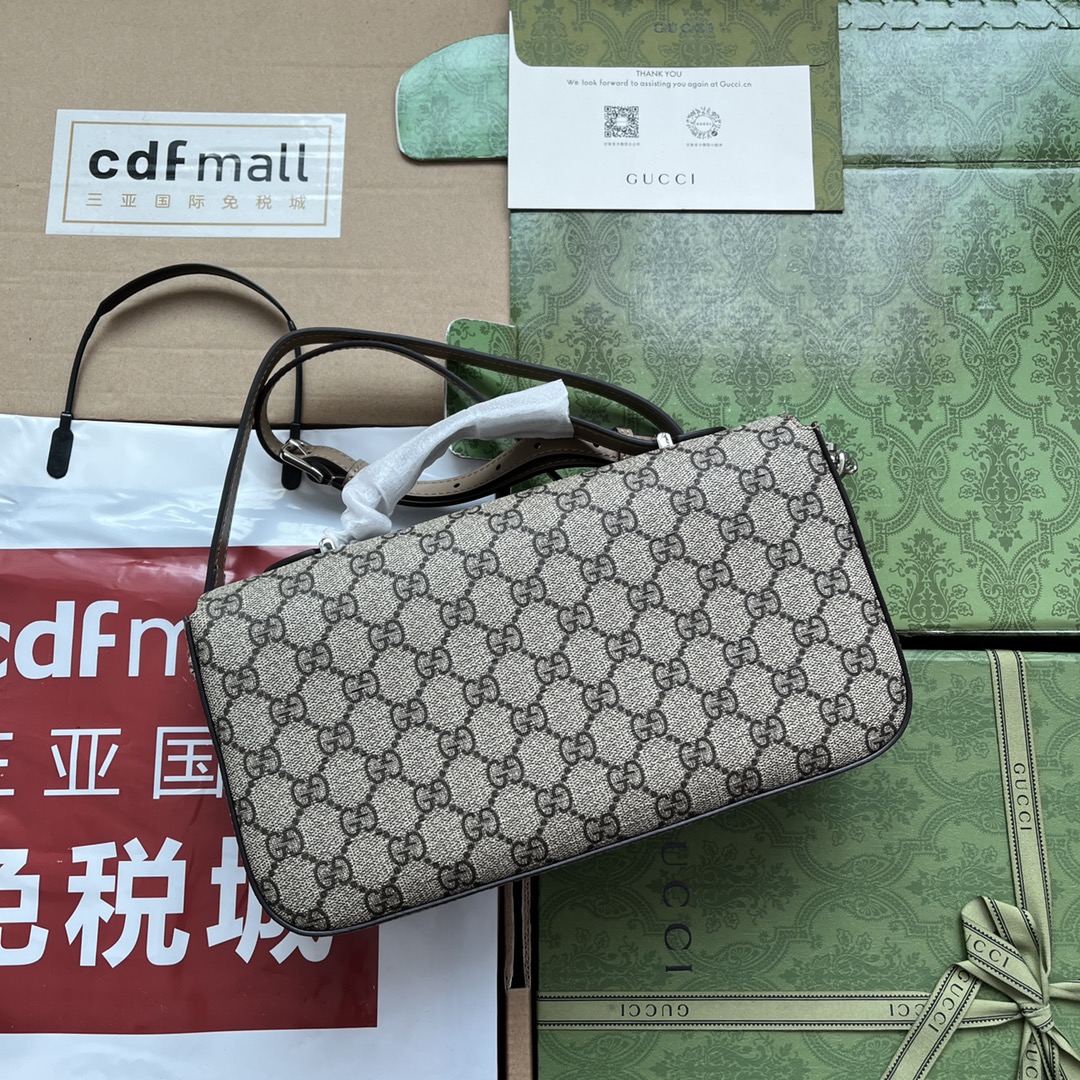 古驰 Gucci 高定典藏名品高定成衣时装外套连衣裙衬衫T恤 #0F924228 2