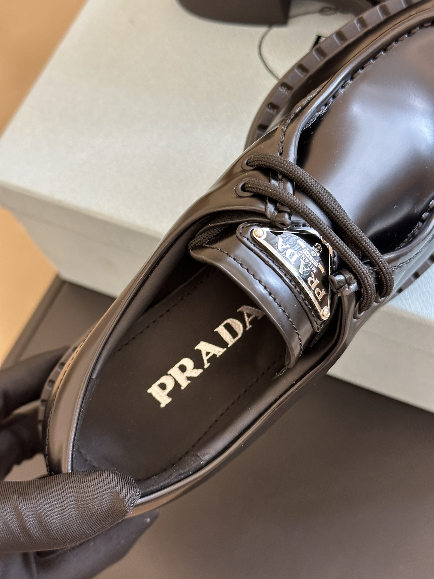 Fendi Classic Luxury Leather Shoe Loafer Ref.95C1AD76 7