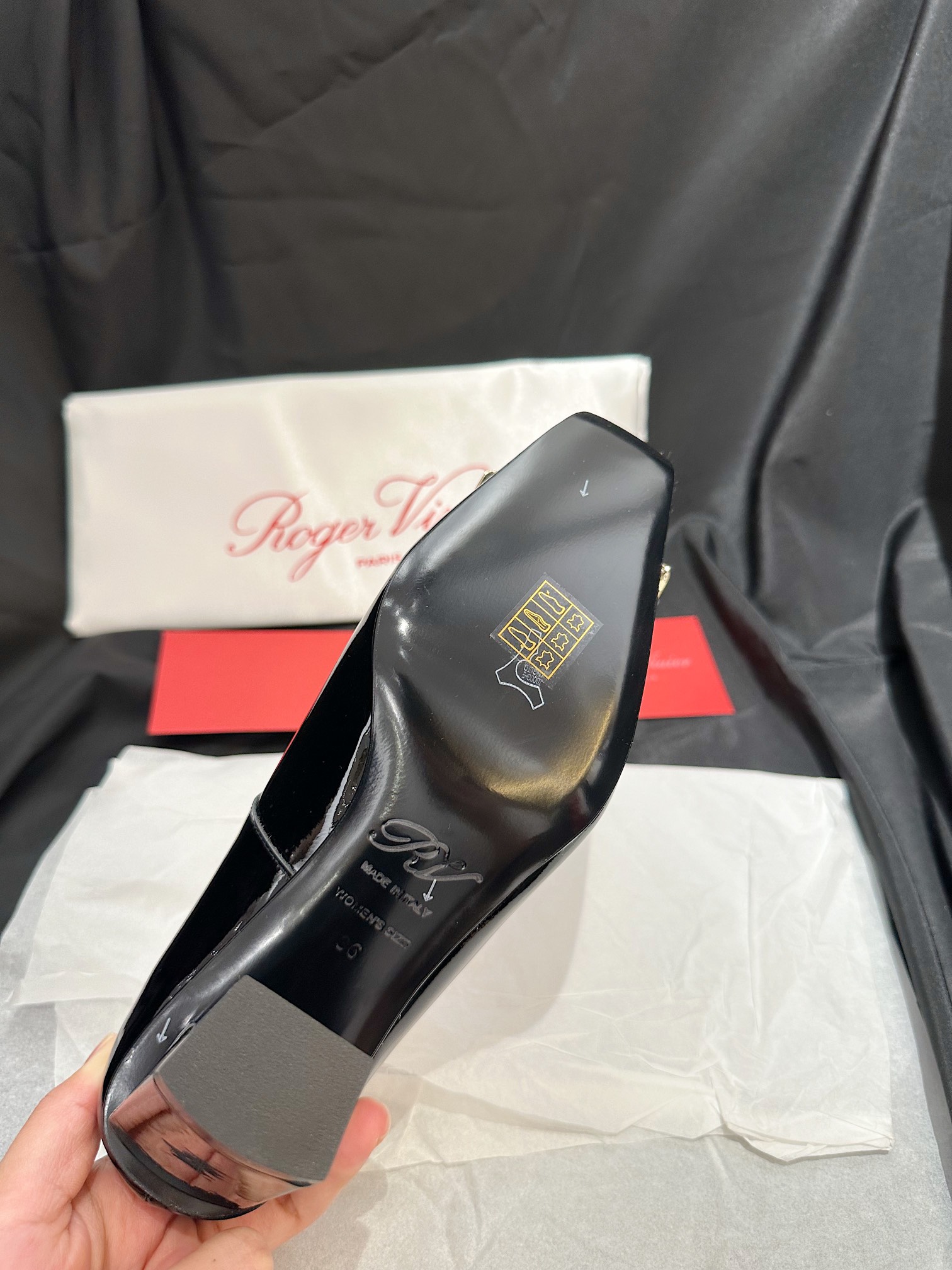 罗杰·维维亚 Roger Vivier 经典高奢皮鞋鞋履高跟鞋 #291078FA 9