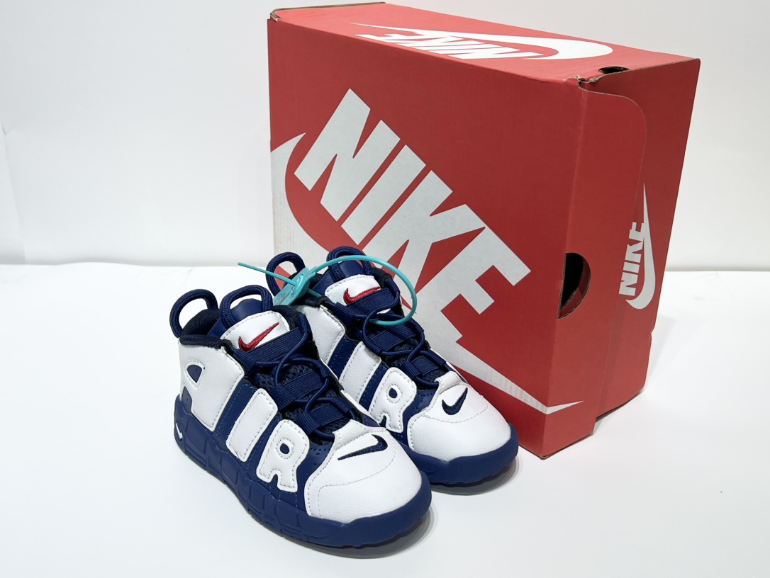 NK 皮蓬气垫大小童运动鞋24-37.5 这么帅气的气垫运动鞋，必须安排上👍🏻 优质工整走线面料，超精湛超匠心❤️ 1：1原装大底，脚感超舒服☁️ 小童弹力带，大童鞋带扣，匠心打造💓-选品中心