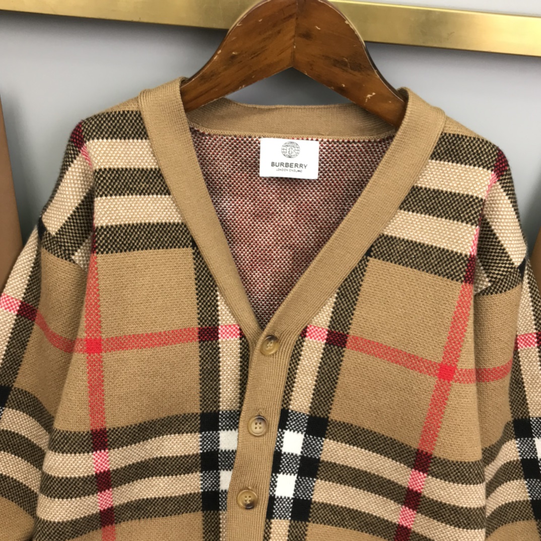 2023 Autumn High Children’s Long-Sleeved BBR Shirt Collection: Comfortable, Classic, Wooly Fabrics - 图片 3