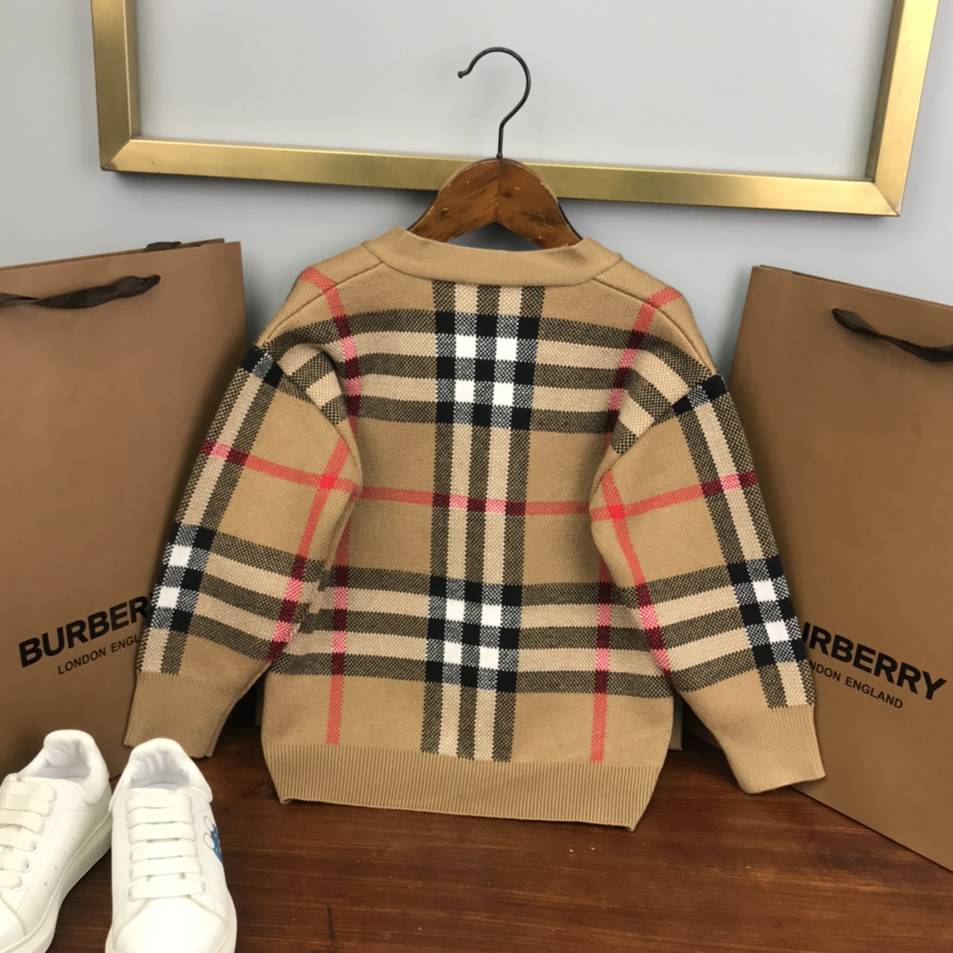 2023 Autumn High Children’s Long-Sleeved BBR Shirt Collection: Comfortable, Classic, Wooly Fabrics - 图片 8